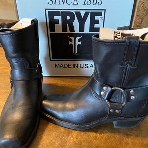 Frye Harness 8R Boots
